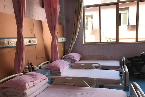 男神助理，囧你不商量